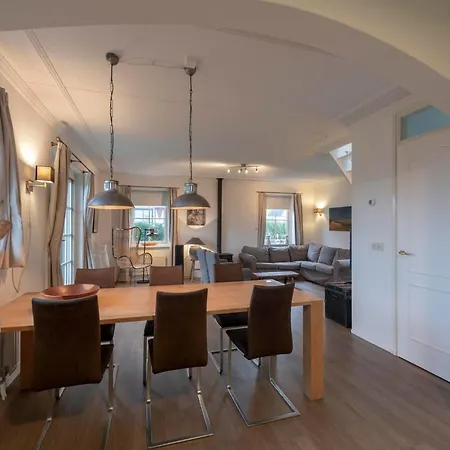 In Near And Dunes Villa